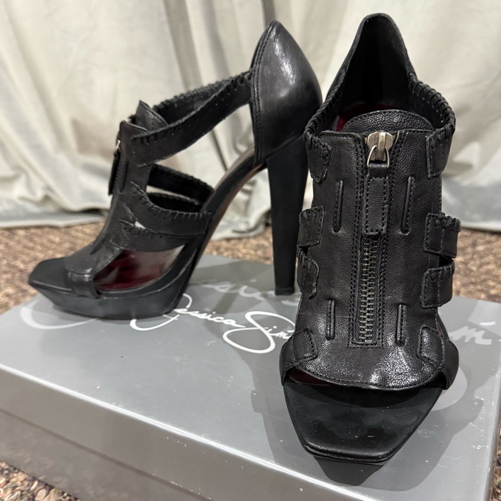 Jessica Simpson Black Strappy Heels
